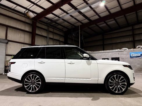 Used 2020 Land Rover Range Rover AWD/4WD image 4