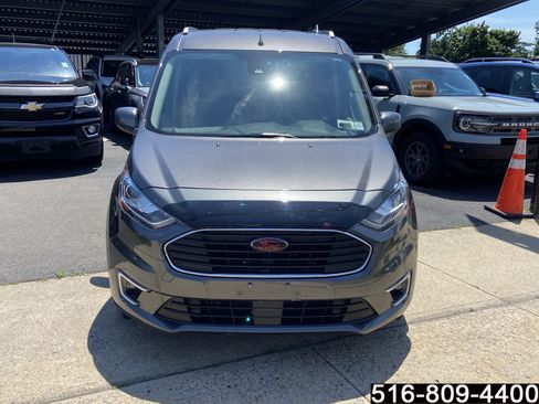 Used 2022 Ford Transit Connect Titanium FWD image 2