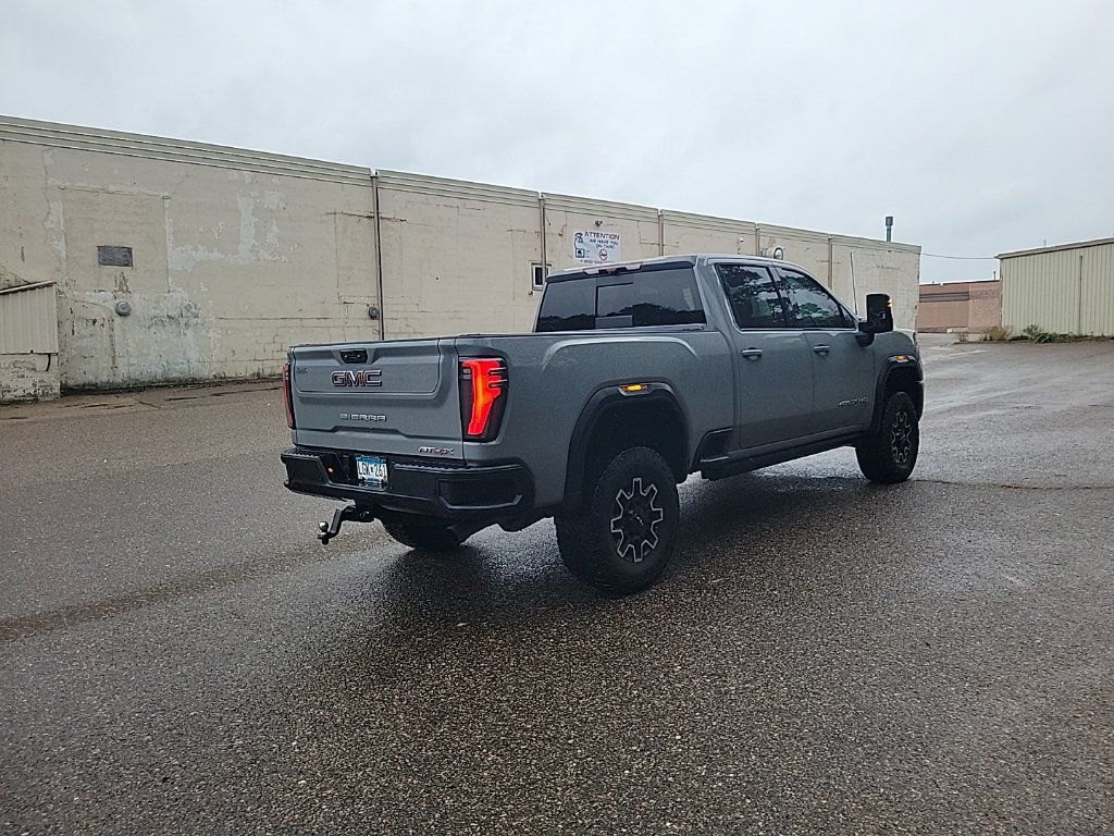 Used 2024 GMC Sierra 2500 AT4X AWD/4WD image 13
