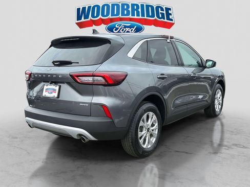 Used 2023 Ford Escape Active image 4