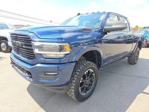 Used 2021 RAM 2500 Laramie AWD/4WD image 2
