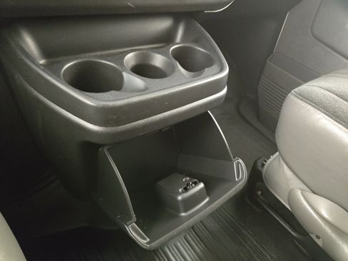 Certified 2023 GMC Savana 2500 Work Van w/ Driver Convenience Package image 26