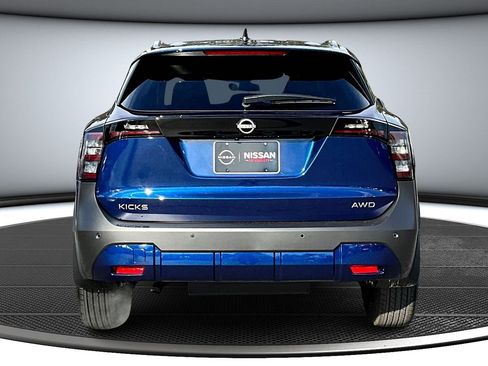 New 2026 Nissan Kicks SV w/ SV Premium Package image 4