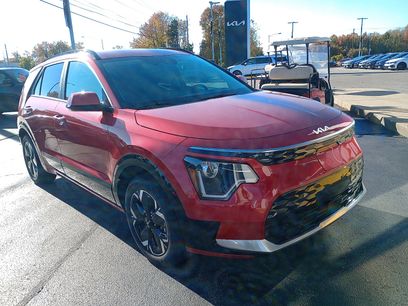 New 2025 Kia Niro Wind