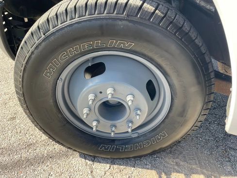 Used 2012 Ford F350 XL w/ PWR Equipment Group image 10