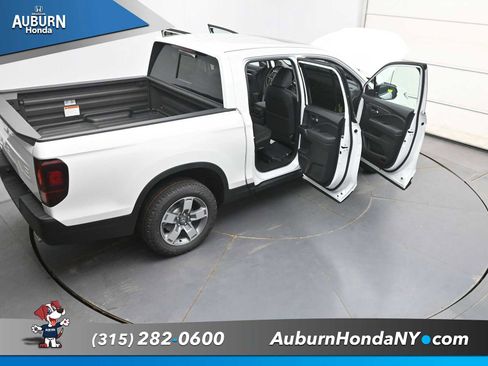 New 2026 Honda Ridgeline RTL image 37