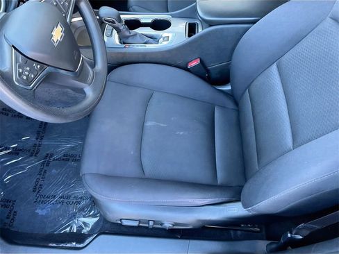 Used 2024 Chevrolet Malibu LT image 21