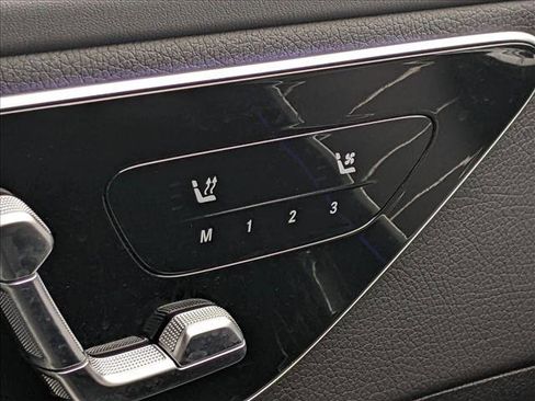 Used 2025 Mercedes-Benz C 300 4MATIC Sedan image 14