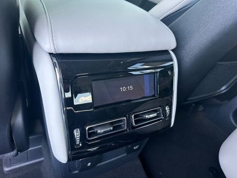 New 2026 Lincoln Aviator AWD image 23