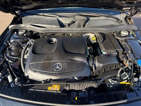 Used 2019 Mercedes-Benz GLA 250 4MATIC image 9