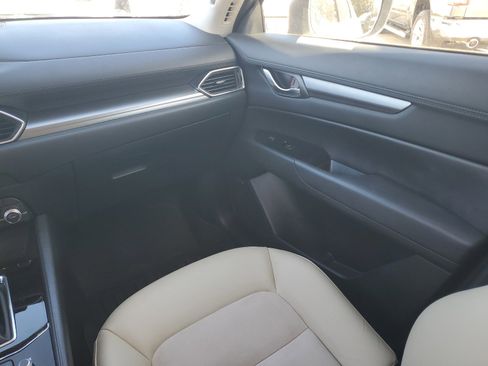 Used 2019 MAZDA CX-5 Touring image 15