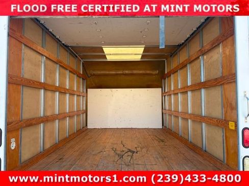 Used 2019 Ford E-350 and Econoline 350 Super Duty RWD image 19