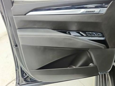 Used 2025 Cadillac Escalade Sport w/ Touring Package image 40