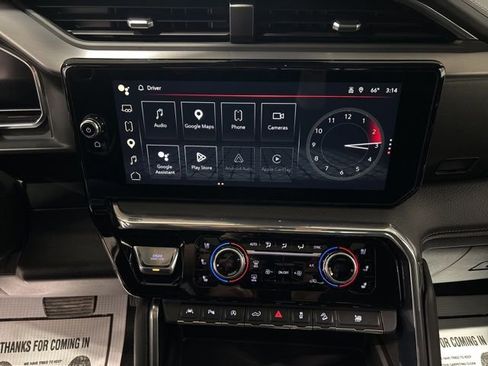 Used 2024 GMC Sierra 1500 Denali w/ Denali Reserve Package AWD/4WD image 26