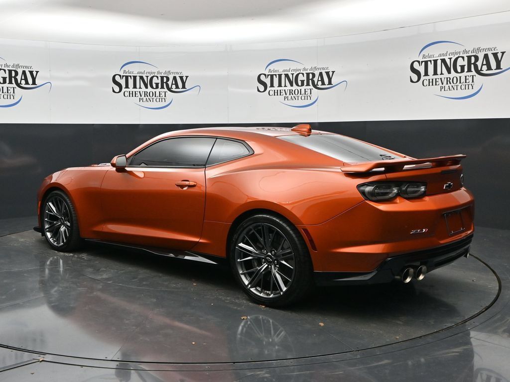 Used 2023 Chevrolet Camaro ZL1 RWD image 5