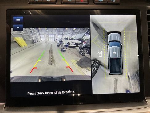 Used 2023 Ford F150 Lariat w/ Equipment Group 502A High image 5