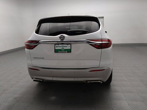 Used 2020 Buick Enclave Essence image 7