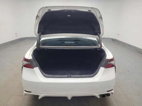 Used 2021 Toyota Camry SE image 29