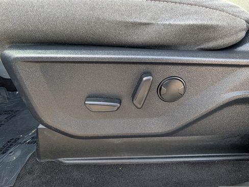 Certified 2023 Ford F150 XLT w/ Equipment Group 302A High image 20