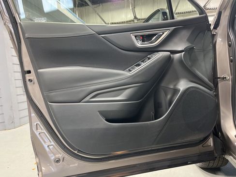 Used 2023 Subaru Forester Premium image 10