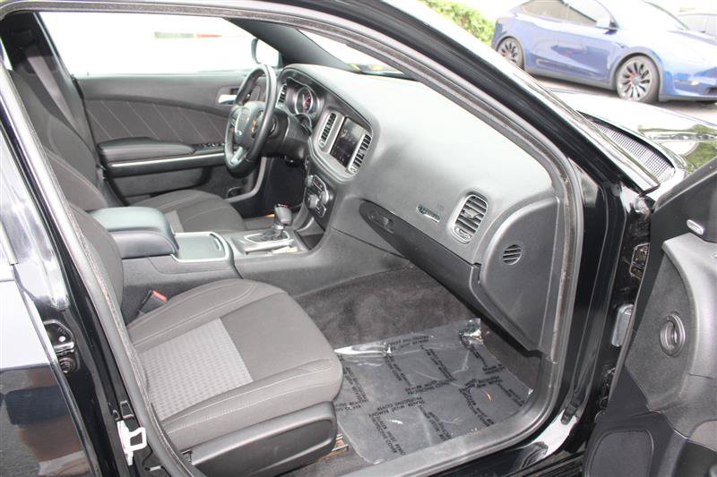 Used 2023 Dodge Charger SXT RWD image 10
