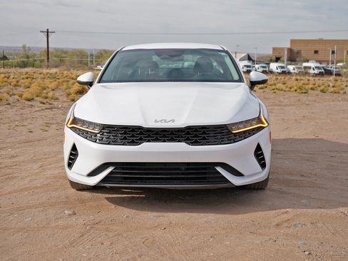 Used 2022 Kia K5 LXS image 3