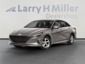 Used 2022 Hyundai Elantra SE image 1
