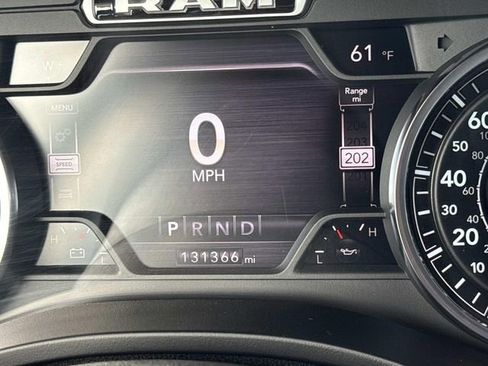 Used 2020 RAM 1500 Big Horn AWD/4WD image 18