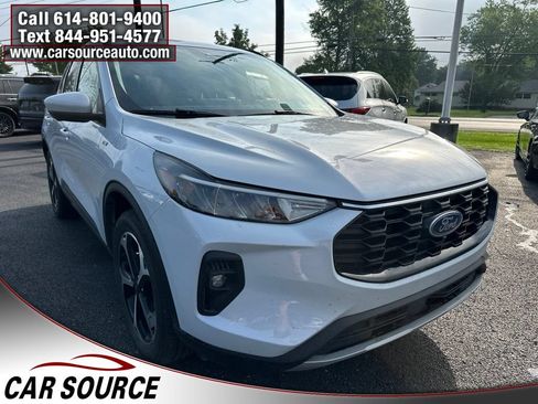 Used 2025 Ford Escape ST-Line Select w/ Tech Pack #2 AWD/4WD image 12