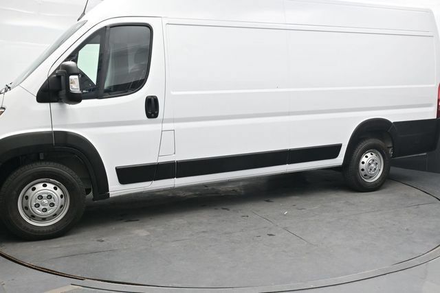 Used 2023 RAM ProMaster 3500 FWD image 3