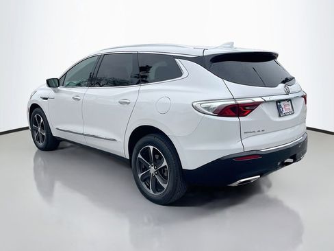 Used 2022 Buick Enclave Essence w/ Sport Touring Edition image 7