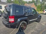 Used 2010 Jeep Liberty Sport image 4