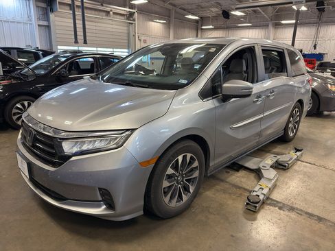 Certified 2022 Honda Odyssey EX-L image 1