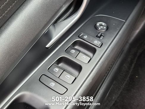 Used 2023 Hyundai Elantra SEL FWD image 23