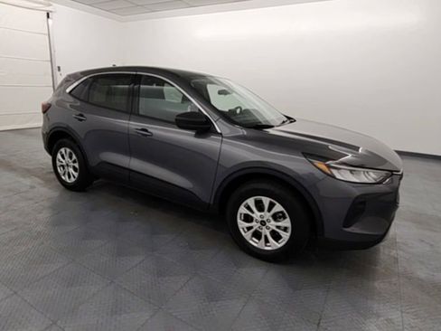Used 2023 Ford Escape Active image 9