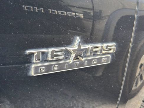 Used 2021 Chevrolet Silverado 1500 LT w/ Texas Edition Plus RWD image 9