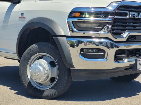 New 2026 RAM 5500 Tradesman AWD/4WD image 3