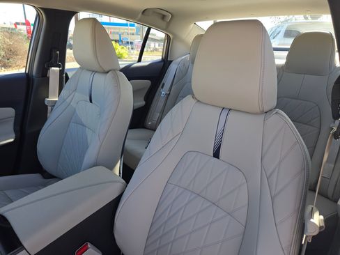 New 2026 Nissan Sentra SL image 9