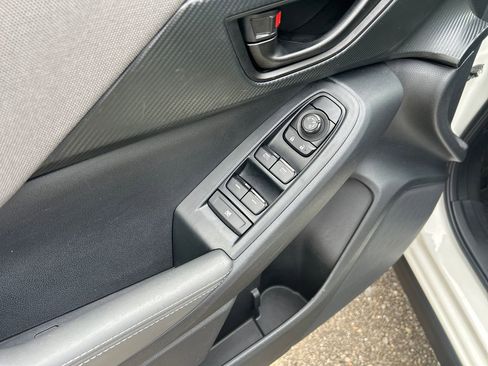 New 2024 Subaru Crosstrek 2.0i Premium AWD/4WD image 13