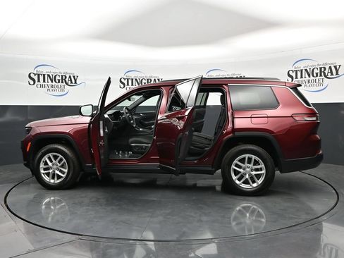 Used 2025 Jeep Grand Cherokee L Laredo w/ Trailer Tow Package RWD image 37