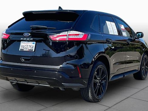 Used 2022 Ford Edge ST-Line AWD/4WD image 12