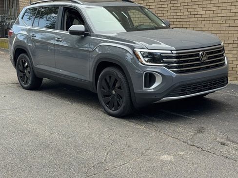 New 2026 Volkswagen Atlas SE AWD/4WD image 1