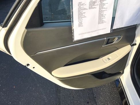 Certified 2024 Hyundai Sonata SEL image 13