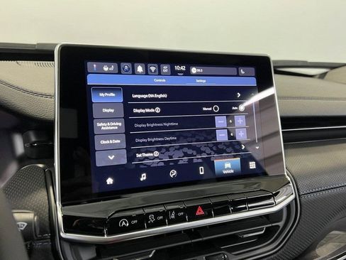 New 2026 Jeep Compass Latitude image 39