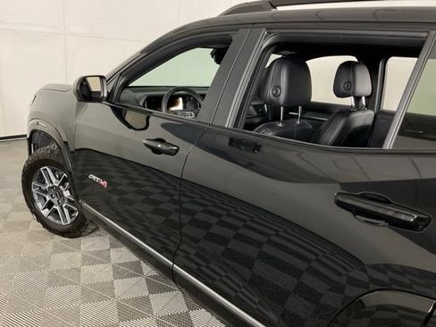 Used 2026 GMC Terrain AT4 w/ Convenience Package III AWD/4WD image 38