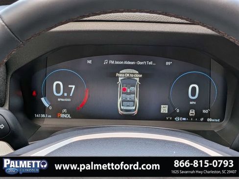 Used 2025 Ford Explorer Active RWD image 29