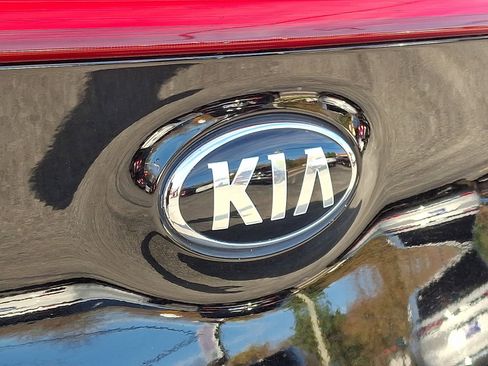 Used 2019 Kia Sportage LX image 30