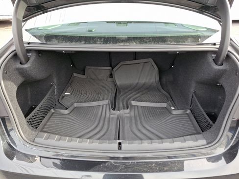 Used 2021 BMW 330i xDrive Sedan w/ Premium Package image 21