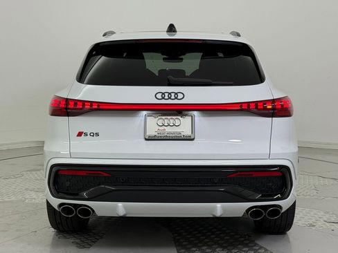 New 2025 Audi SQ5 Premium Plus image 10