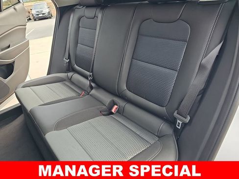 New 2026 Chevrolet Trax LT w/ Driver Confidence Package image 13